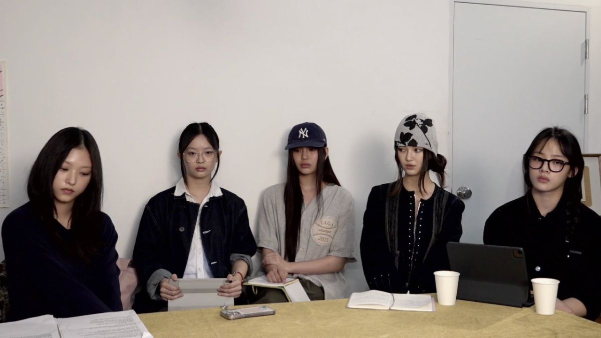 newjeans-demand-hybe-to-reinstate-min-hee-jin-as-ador-ceo-hanni-says-no-higher-ups-that-care-anymore